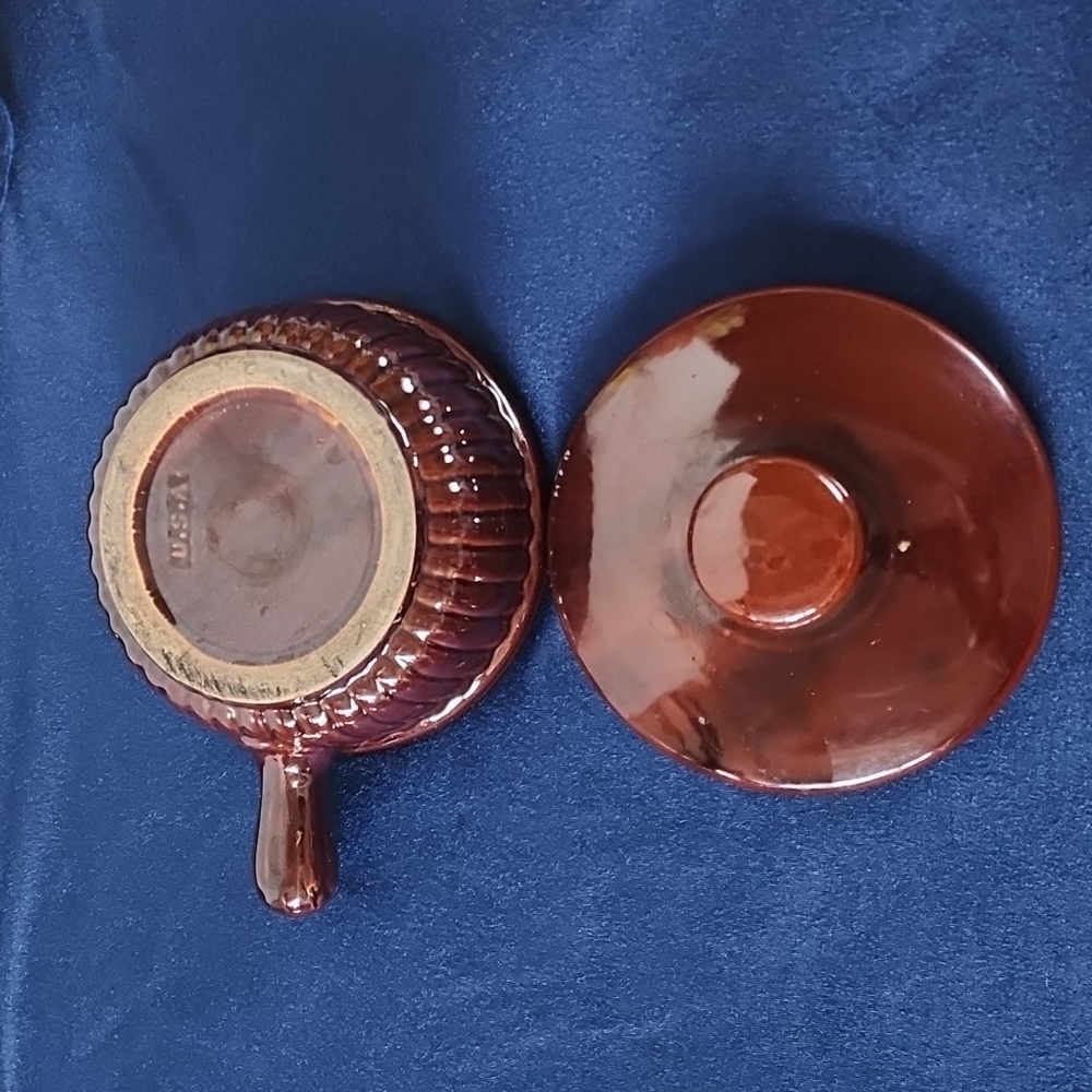 Vintage, Stoneware Pot, Soup Bowl with Lid. USA